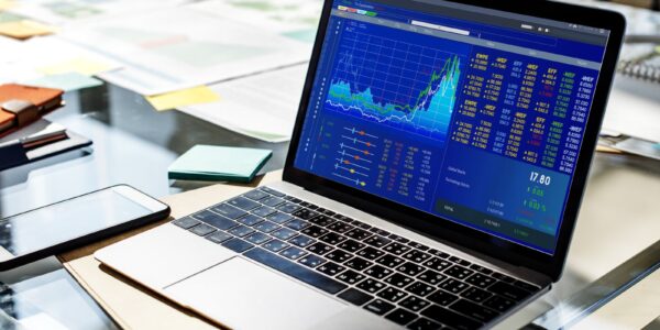 Praktyczne zastosowanie formacji Kraba w handlu na rynku Forex 7 laptop akcje