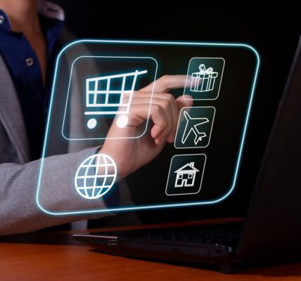 Inwestycja w ERP. Jak ocenić koszty projektu i korzyści dla przedsiębiorstwa? 4 ERP w sprzedaży wielokanałowej. Jak połączyć sklep internetowy, magazyn i salony stacjonarne?